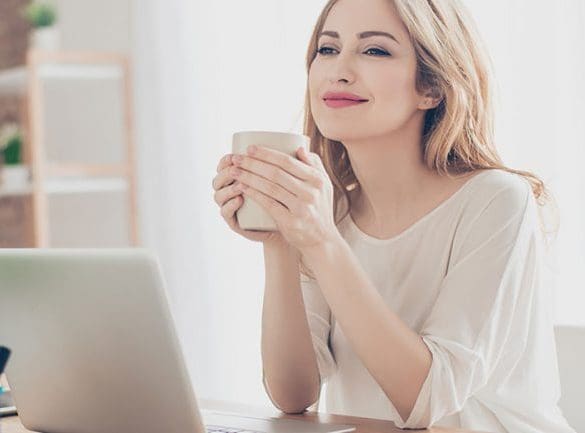 comfortabel-werken-achter-een-goed-bureau