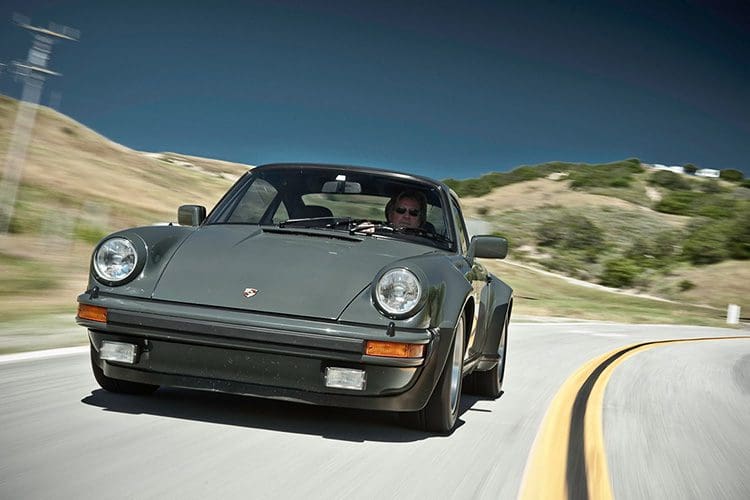 Porsche 930