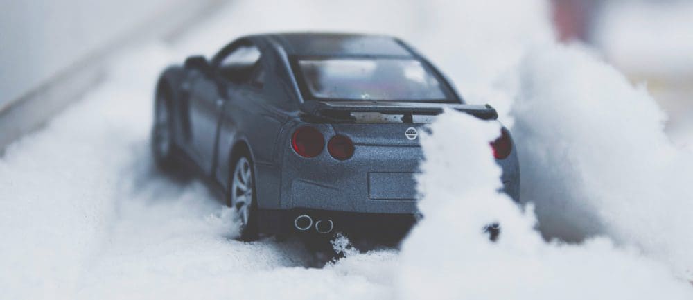 Sneeuw geeft autoliefhebbers winterpret
