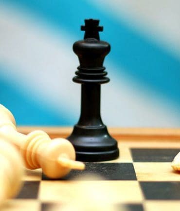 Zet je vrienden Schaakmat met schaken