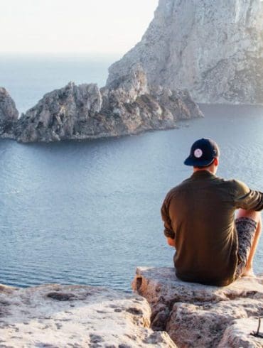 reizen-door-azie-met-de-laptop-in-je-rugzak