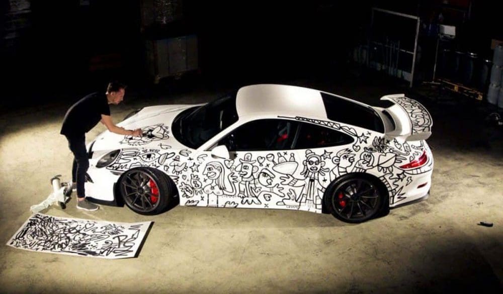 artiest-pablo-lucker-maakt-een-porsche-nog-dikker