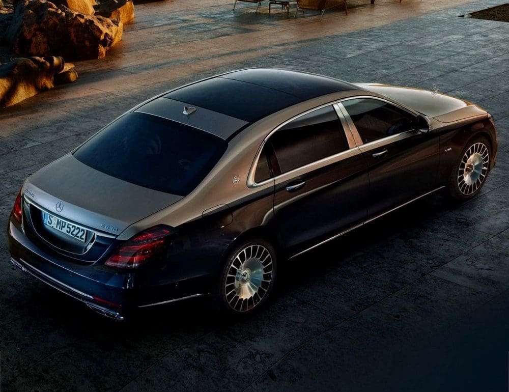 de-meest-luxe-auto-ter-wereld-is-een-mercedes