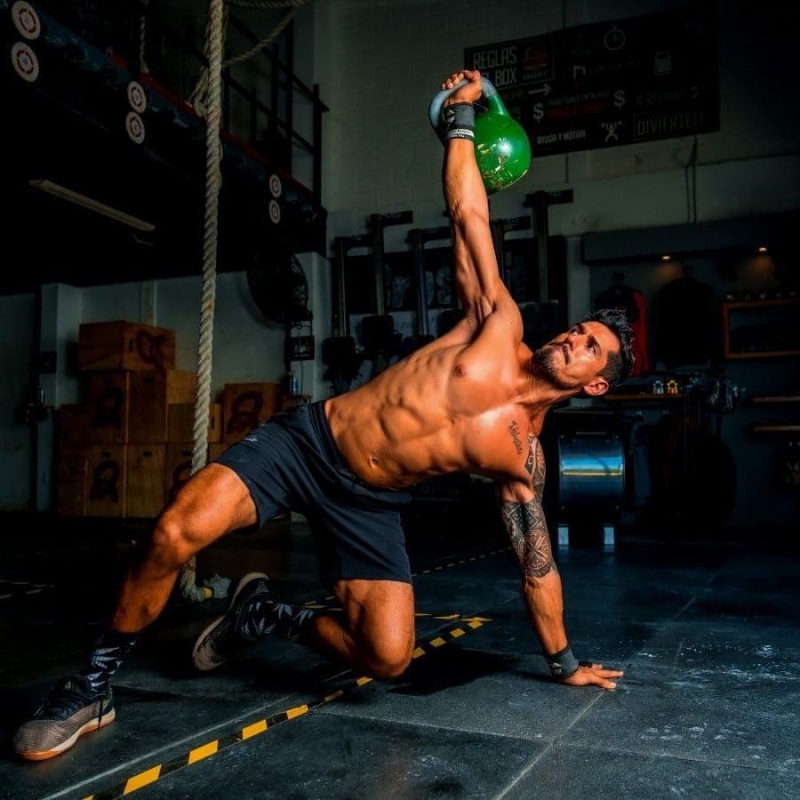 de-beste-fitness-en-sportkleding-voor-mannen