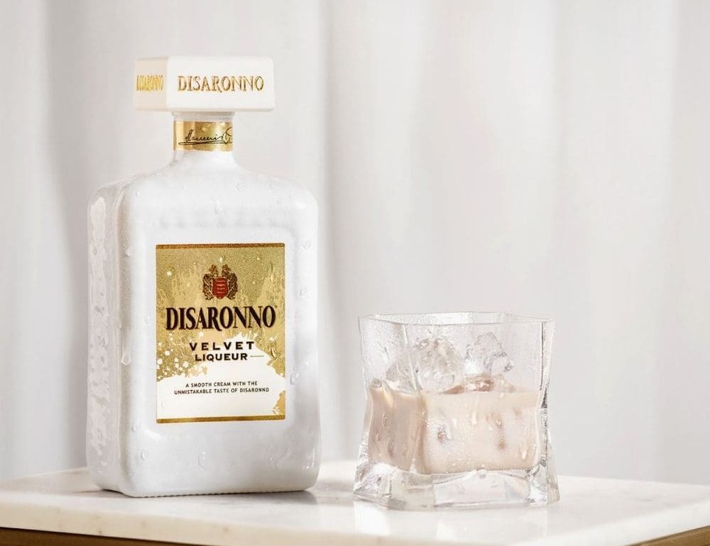 deze-geschenkverpakking-van-disaronno-is-het-ideale-kerstcadeau