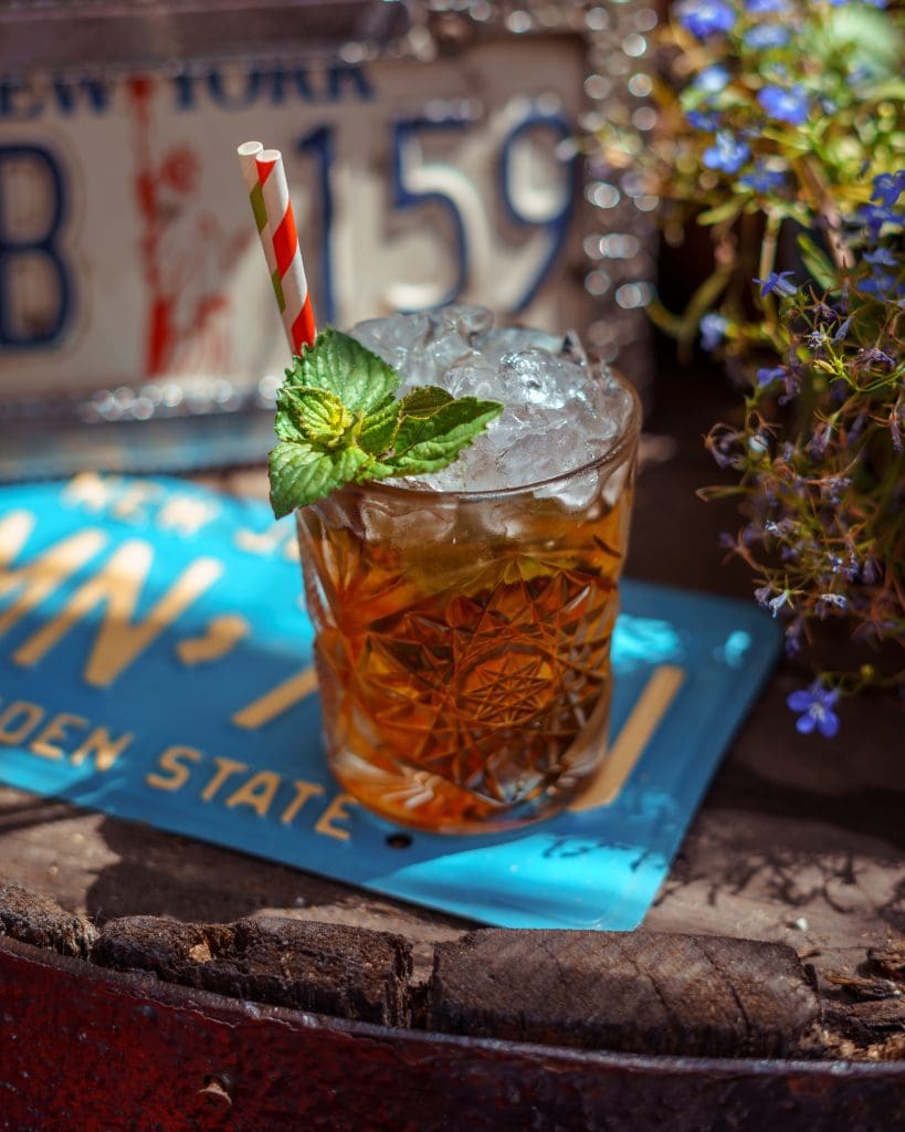 tuin met cocktail voor mannen