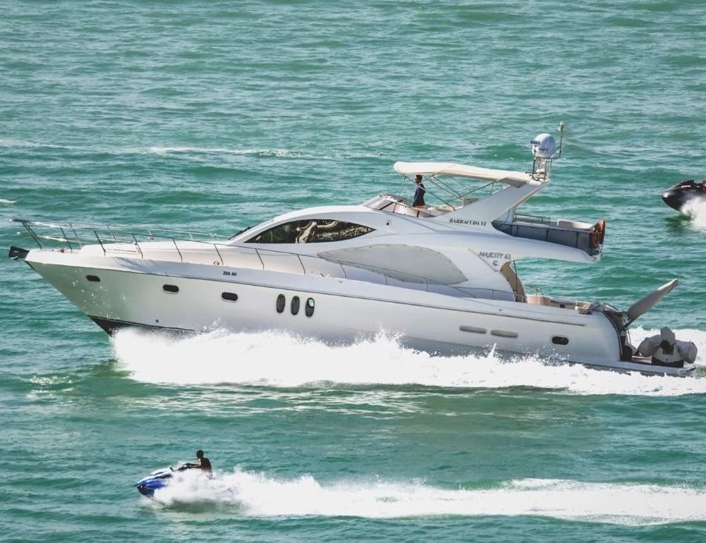 huur-een-luxe-jacht-en-ontdek-de-nederlandse-wateren-lifestyle-blog