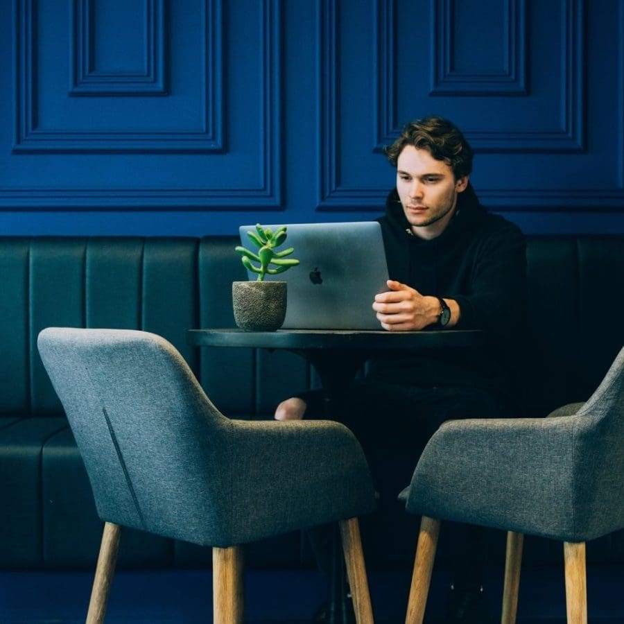 vergroot-je-werkgeluk-en-ga-met-meer-plezier-naar-je-job
