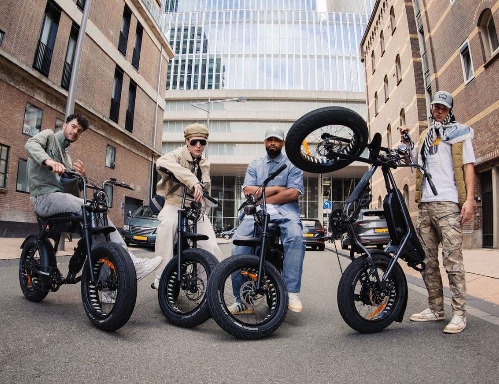 dit-is-de-nieuwe-stoere-samenwerking-tussen-super73-en-g-star