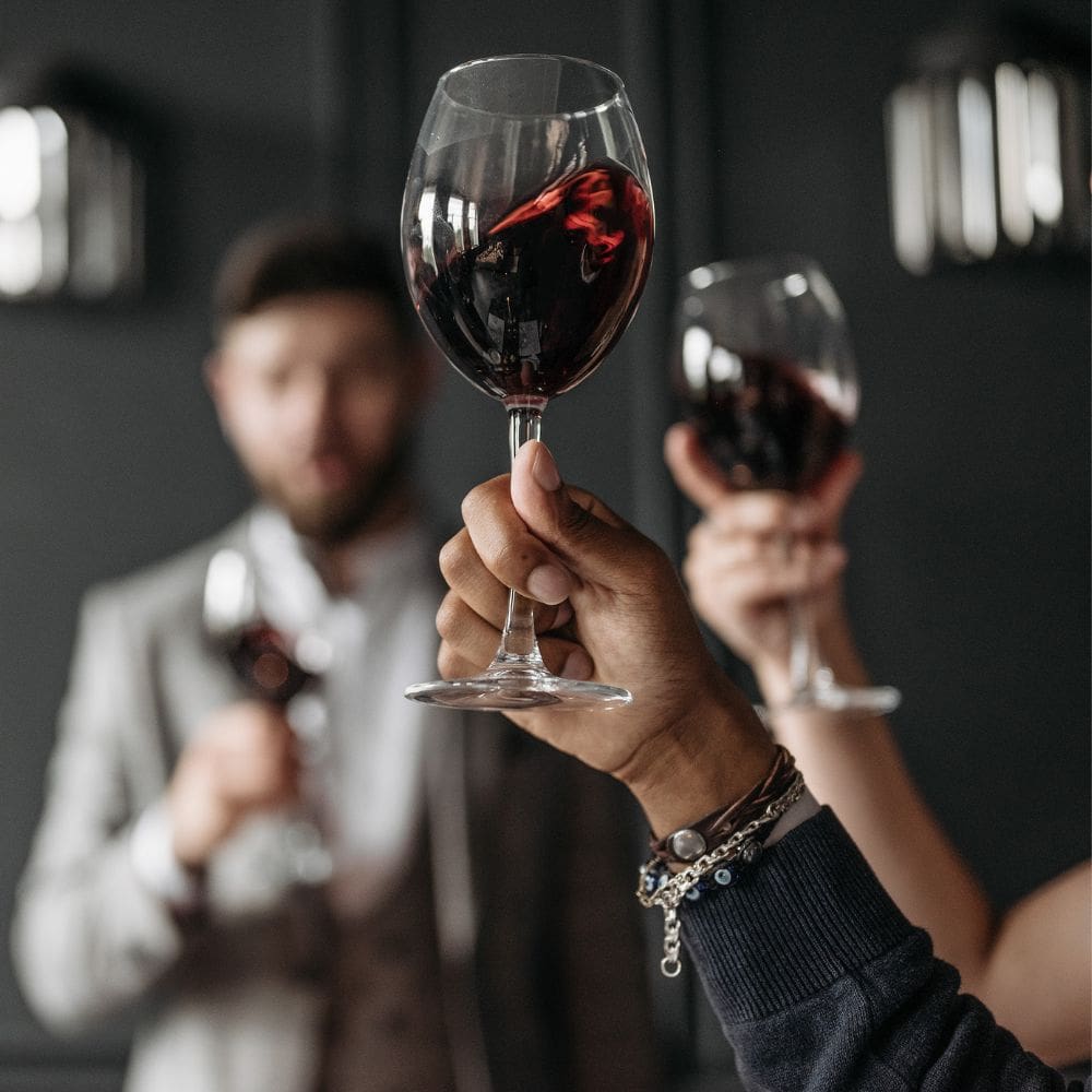 een-opfriscursus-met-de-etiquette-van-rode-wijn