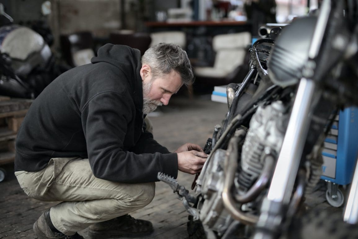 remblokken motor vervangen