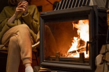 zit-er-deze-winter-stijlvol-bij-met-een-gashaard