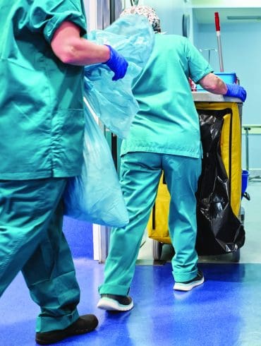 de-rol-van-schoonmakers-in-het-voorkomen-van-ziekenhuisinfecties