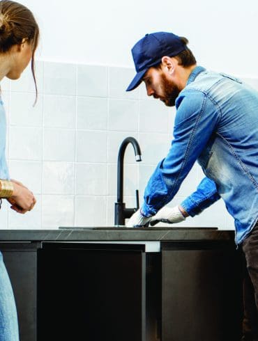 probeer-defecte-apparaten-in-huis-zelf-te-herstellen