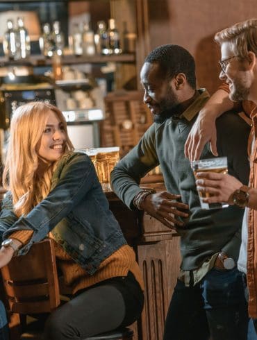 de-perfecte-mix-van-comfort-en-stijl-in-horeca-meubilair