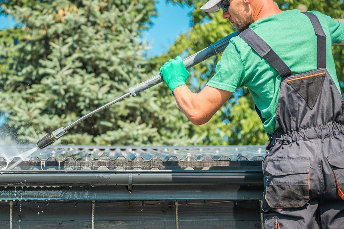 het-belang-van-de-dakgoot-schoonmaken