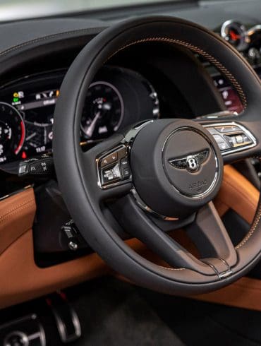 Maak kennis met de luxe Bentley uitvoeringen van dit klassieke automerk uit Engeland
