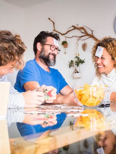 Avond spelletjes spelen: deze mogen niet ontbreken
