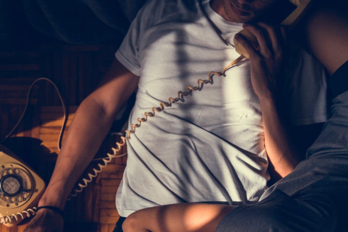 Hoe je telefoon je relatie kan redden, in plaats van verpesten