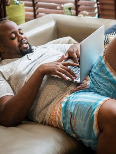 De nieuwe digitale leefstijl wat mensen écht doen om na 20.00 uur mentaal af te schakelen