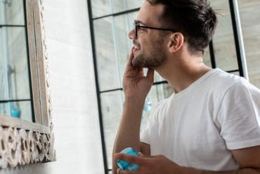 Minoxidil tegen haaruitval: De ultieme gids voor een vollere bos (2025)